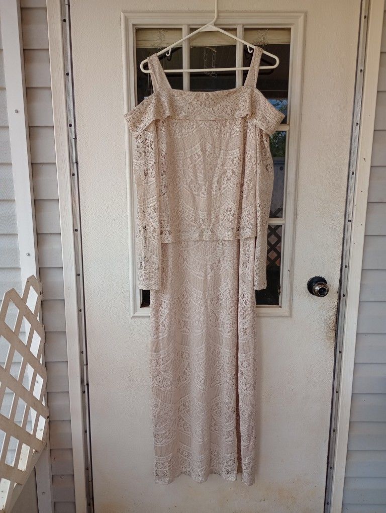 David's Bridal mother of bride champagne dress sz 16