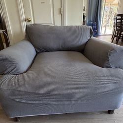 Love Couch/oversized Couch