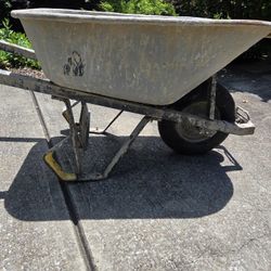Gorilla Wheelbarrow 