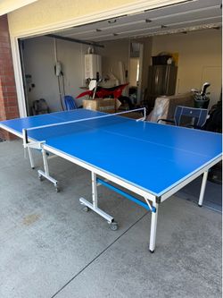 Ping pong table brand new