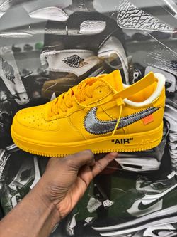 Airforce Off-White University Gold