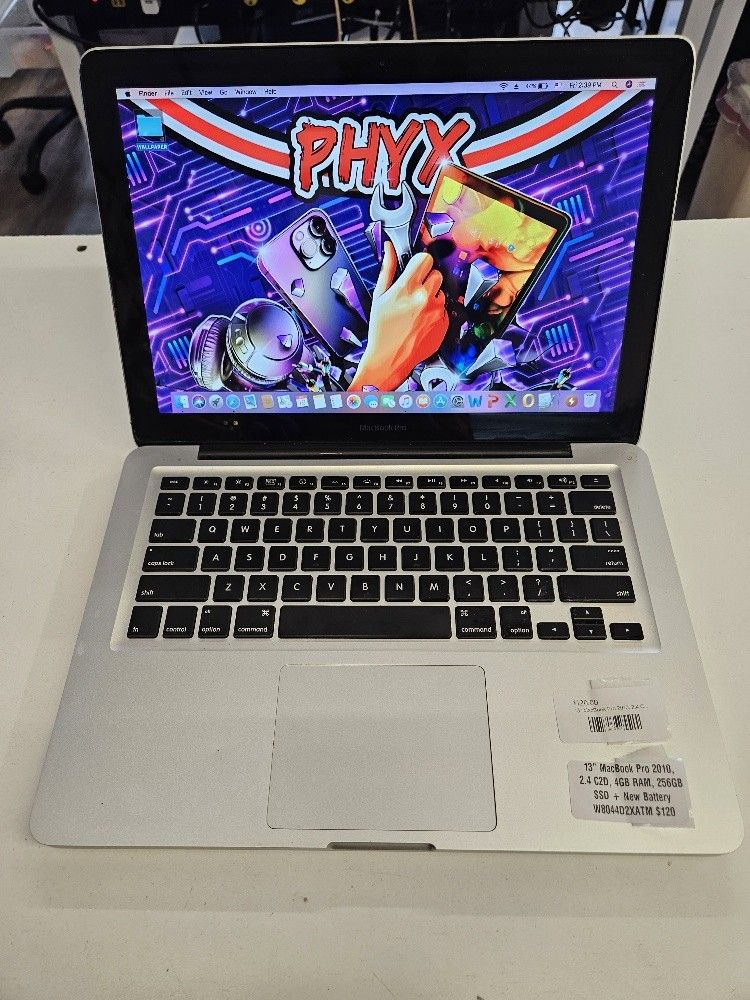 13" MacBook Pro 2010, 2.4 C2D, 4GB RAM, 256GB SSD + New Battery W8044D2XATM [No Facetime Camera] $120