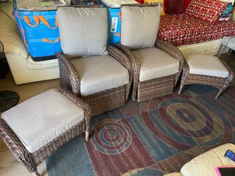 Outdoor garden seating area