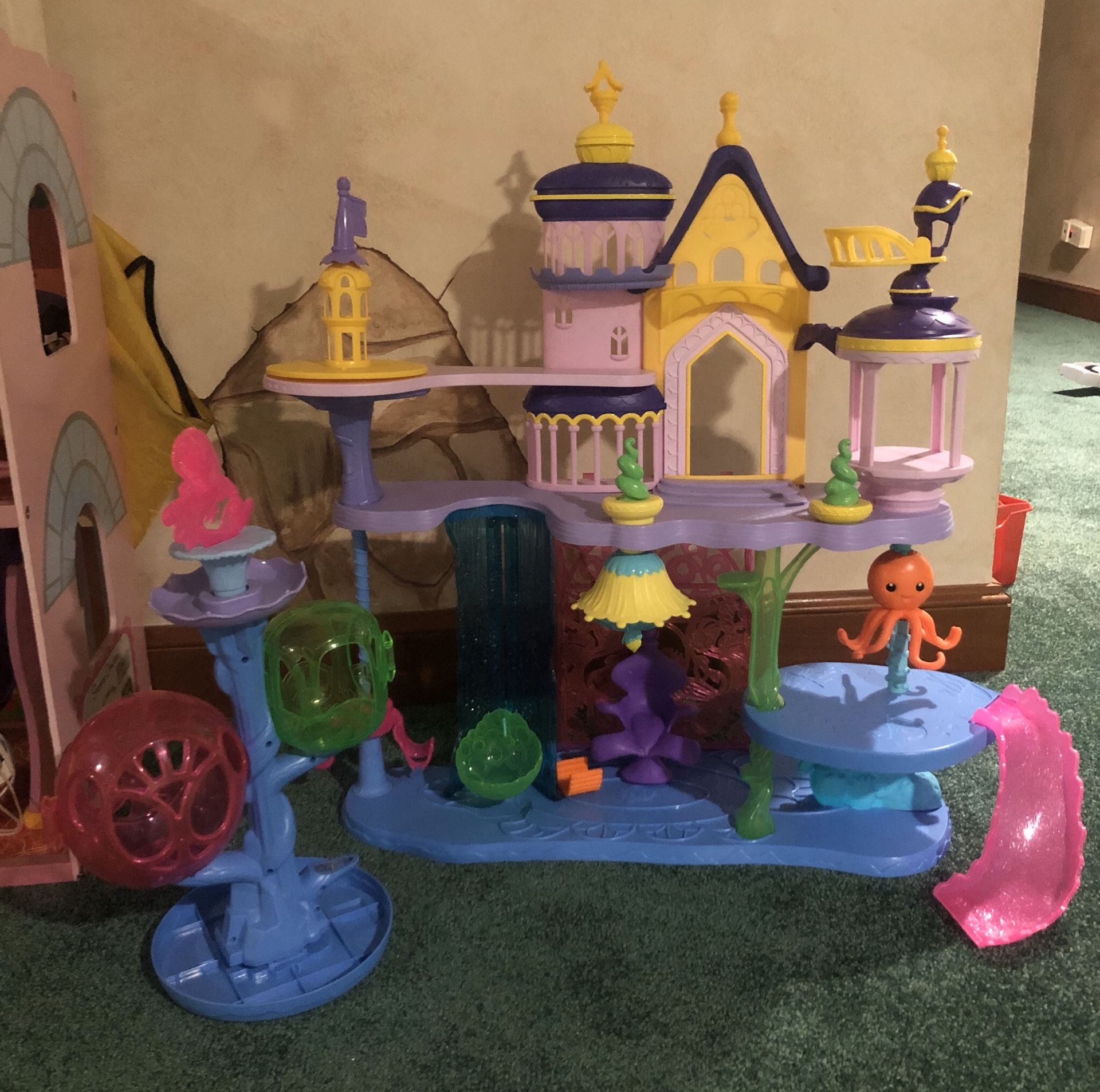 My Little Pony Castle