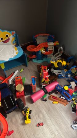 Toys for sale / moving sale