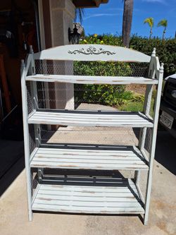 4-shelf wooden rack