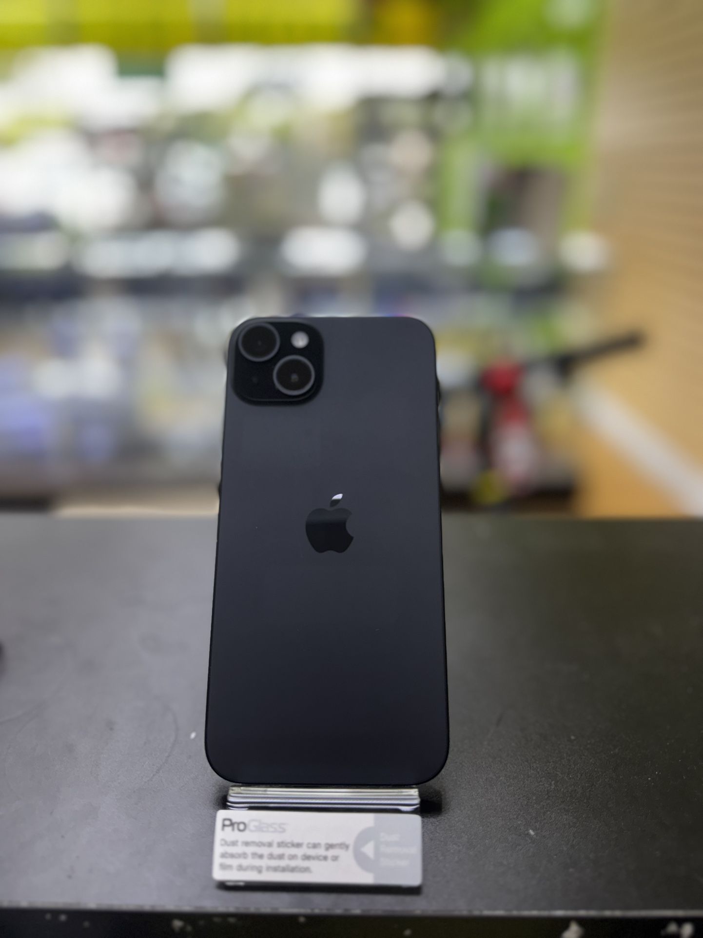 iPhone 15 Plus
