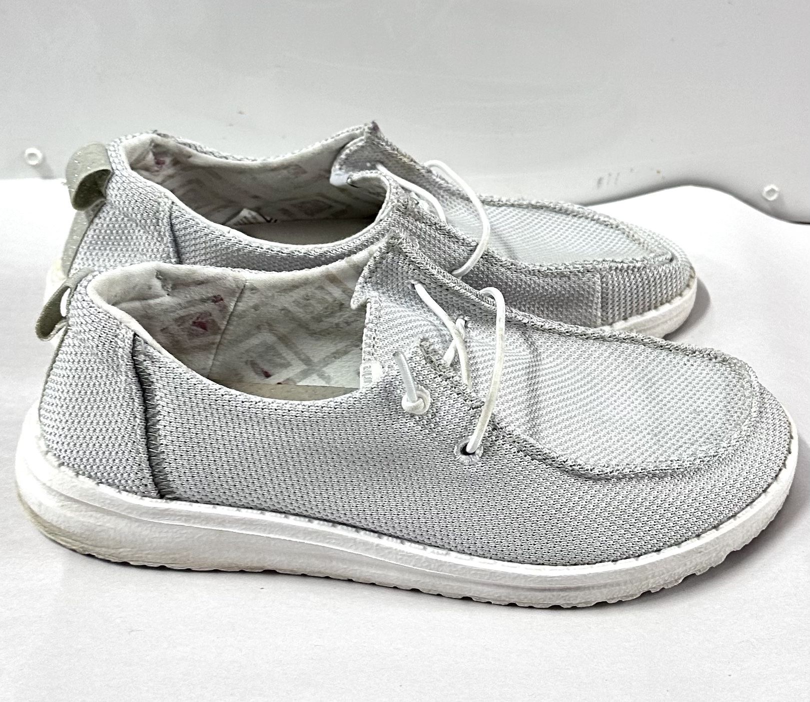 Hey Dude Wendy Sox White Taping Women’s Size 6 Slip On Shoes
