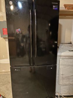 Samsung Refrigerator / Freezer