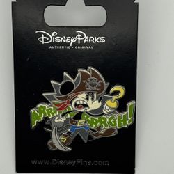 Disney Pirate Mickey Arrrrrrrrgh! Pin NEW