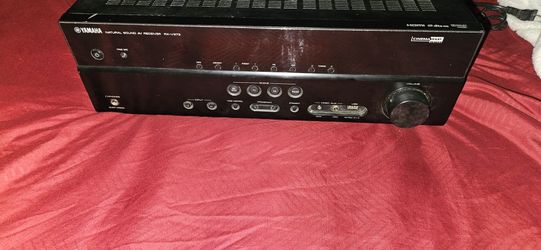 Yamaha Reciever RX-V373