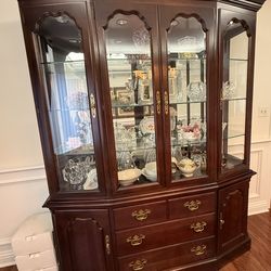 Drexel Heritage China Cabinet-Solid Cherry Wood