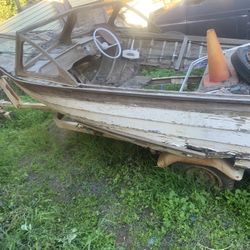 Free Johnson 40HP outboard Motor + Thompson Wooden Boat