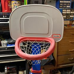 Little Tikes Basketball Hoop