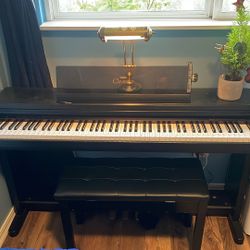 Electric Yamaha Piano