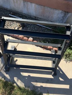 Very nice and strong weight dumbbell rack