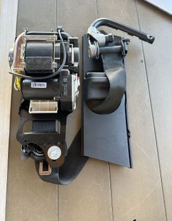 OEM Mercedes Seatbelt