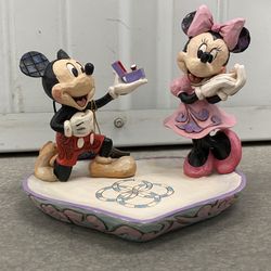 Enesco Disney Traditions Collection Jim Shore Mickey and Minnie Mouse Proposal