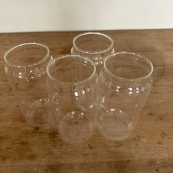 4 Glasses Set 