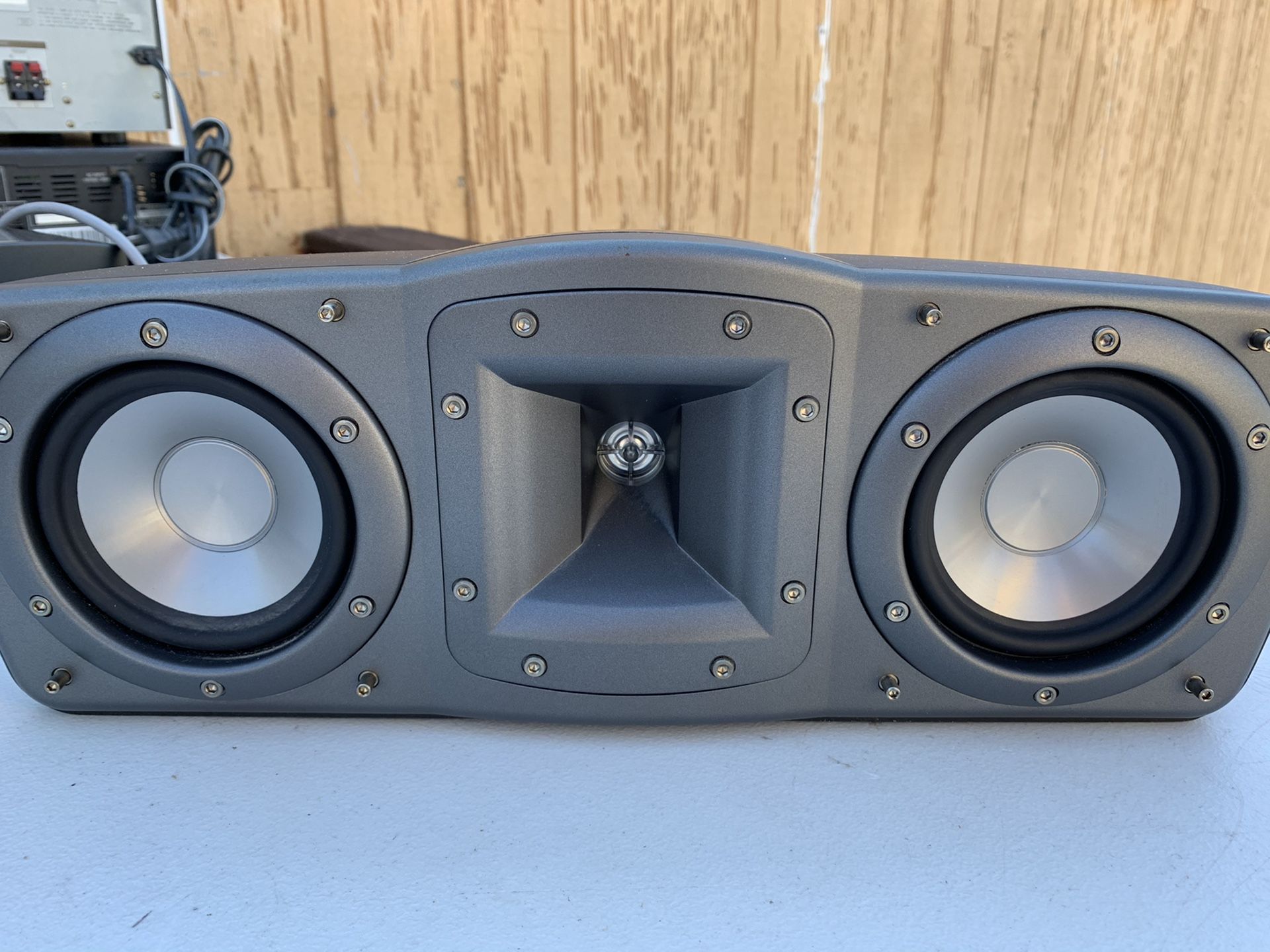 Klipsch center channel speaker