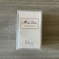 Miss Dior Blooming Bouquet 