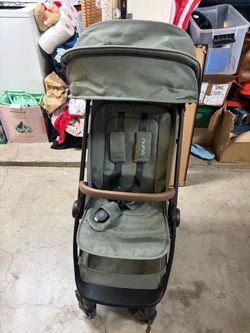 Nuna Baby Stroller in Sage Green