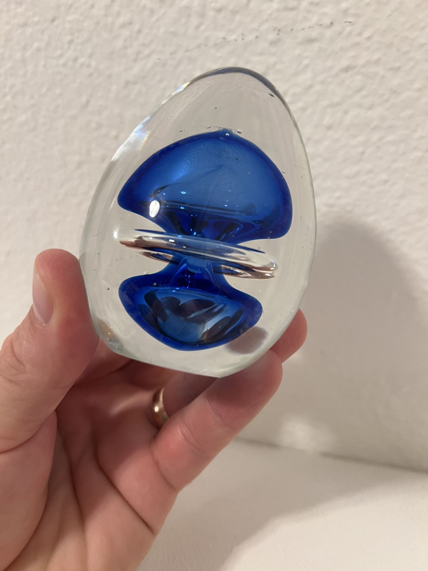 Medusa Vintage Art Glass Egg Shaped Paperweight