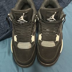Black And White Jordan 4 Thunder 