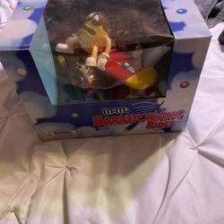 M&M’s Candy Dispensar