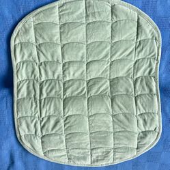  Nodpod BODY Weighted Blanket (also known as the Nodpod Weighted Body Pod), a 6.5 lb portable weighted pad