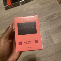Valentino Perfume