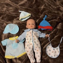 Madame Alexander, Baby Doll With Multiple Outfits