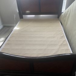 Queen Bed Frame & Boxsprings