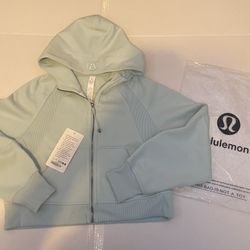 Light Blue Medium Lululemon Scuba 