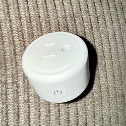 Trio smart plugs