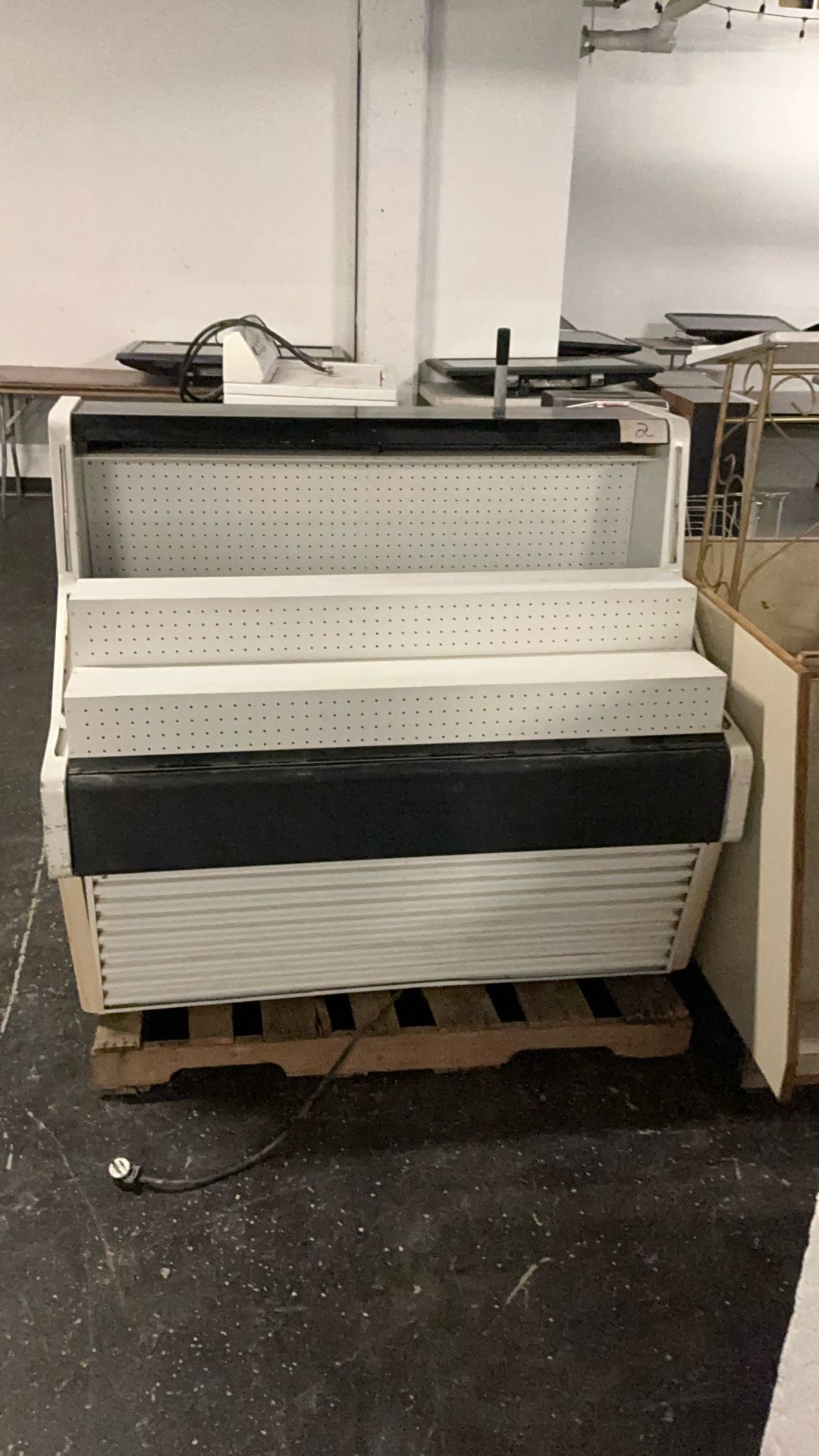 Refrigerated Display Case