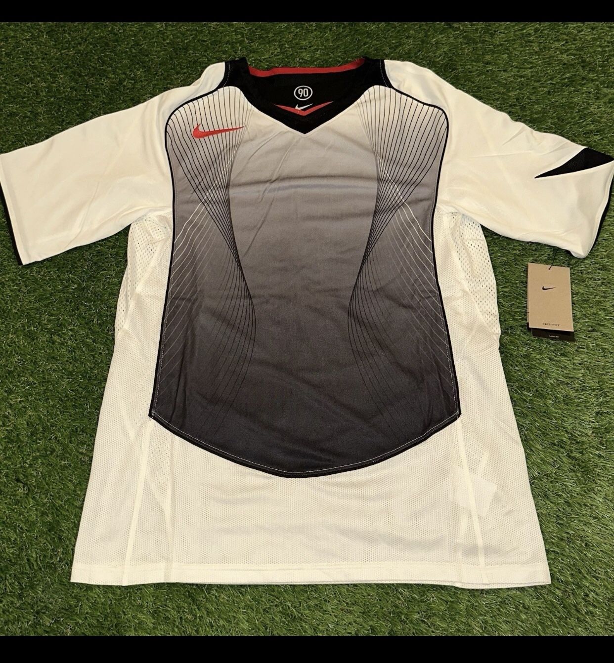 NEW NIKE TOTAL 90 RETRO DRI-FIT SOCCER JERSEY SAIL/BLACK/RED HV1178-133