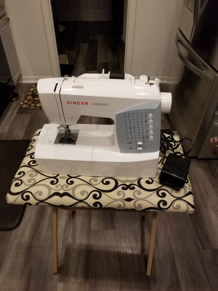 Singer Advance sewing machine