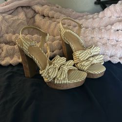 Lauren Conrad Plaid Wedges. Size 7.5