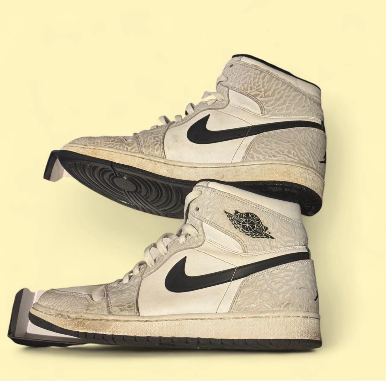 Nike Air Jordan 1 Retro High white elephant 