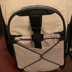 RTIC BRAND TOMMY BAHAMA AND INSULATED TOTE WITH WINE SPOUT