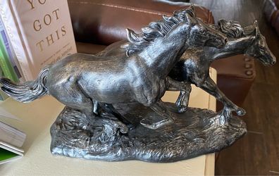 Horse statue