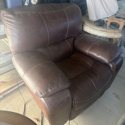 Recliner Couch/seat
