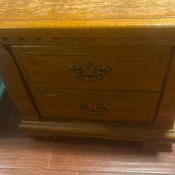 Free bedroom set queen