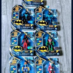 2021 Spin Master DC Action Figure 4" BAT-TECH BATMAN 1st Edition  Two super rare figures lot 7