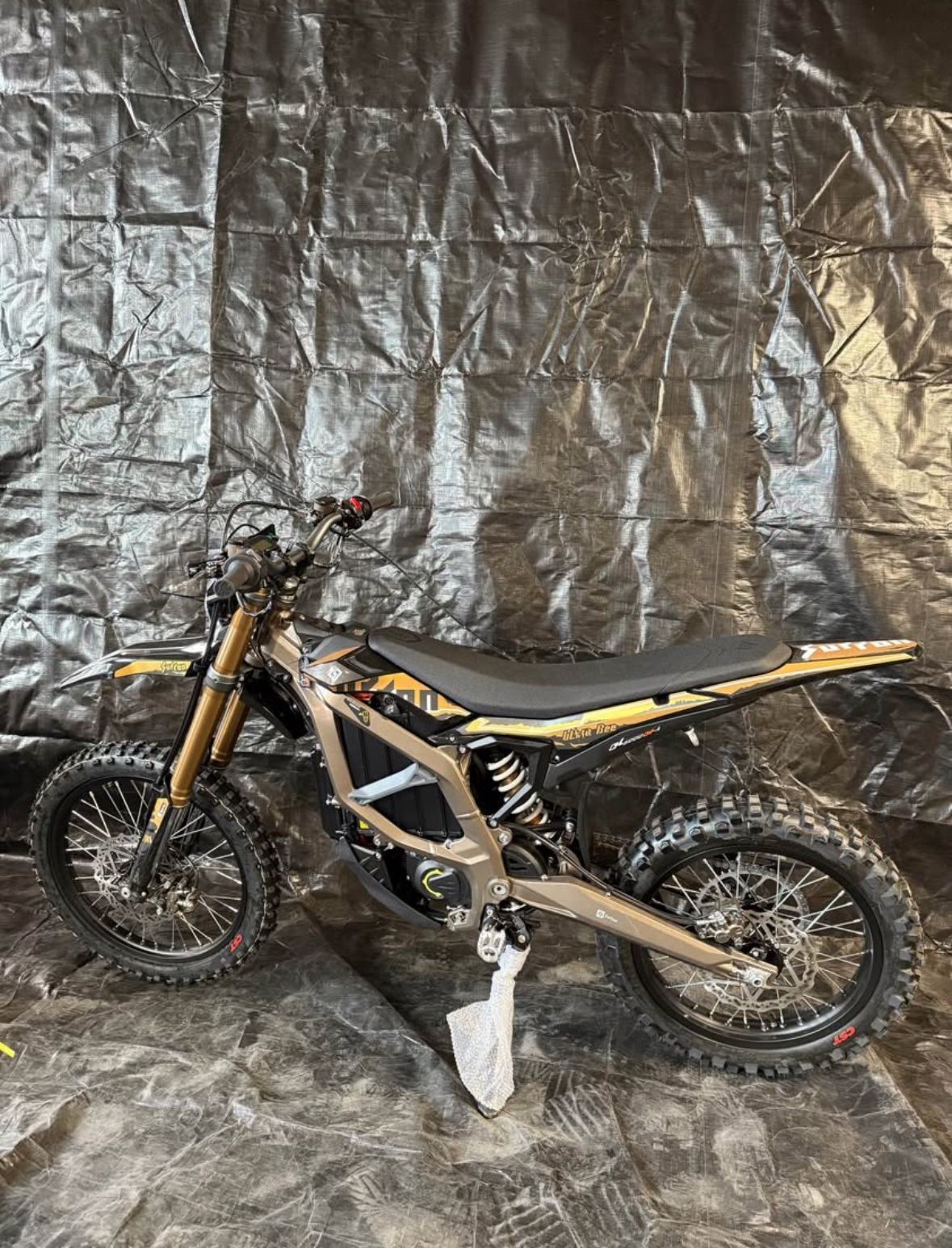 (In box And No Trades) Sirron Ultra Bee 21KW