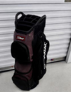Titleist Cart 15 Golf Bag -Dark Plum & Black