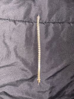 Tennis bracelet
