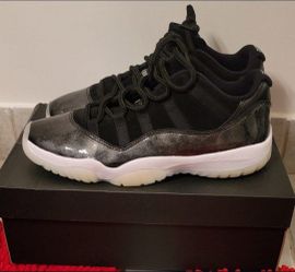 Nike Air Jordan Retro 11 Low Barons Metallic Silver