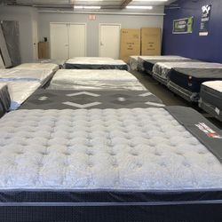 ⭐BRAND NEW Mattresses OVERSTOCK FOR SALE⭐